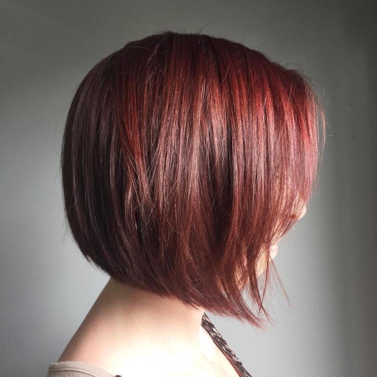 Bob square with elongated front strands