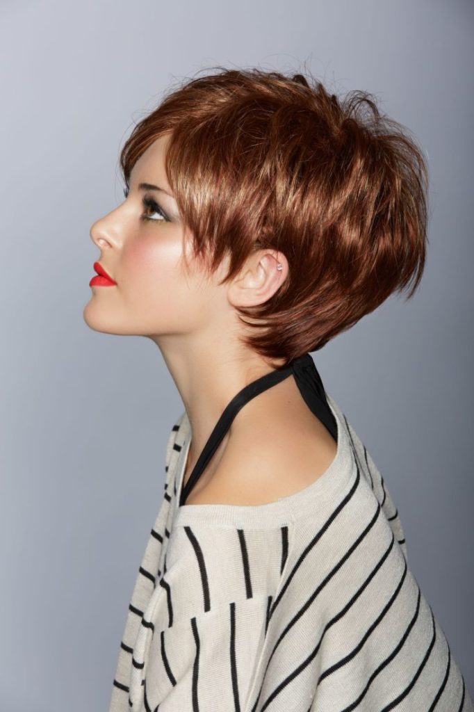 (+115 photos) Women's haircut garcon