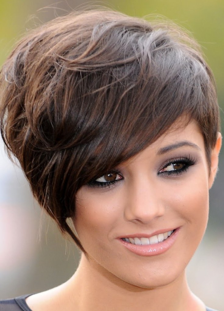 (+115 photos) Women's haircut garcon