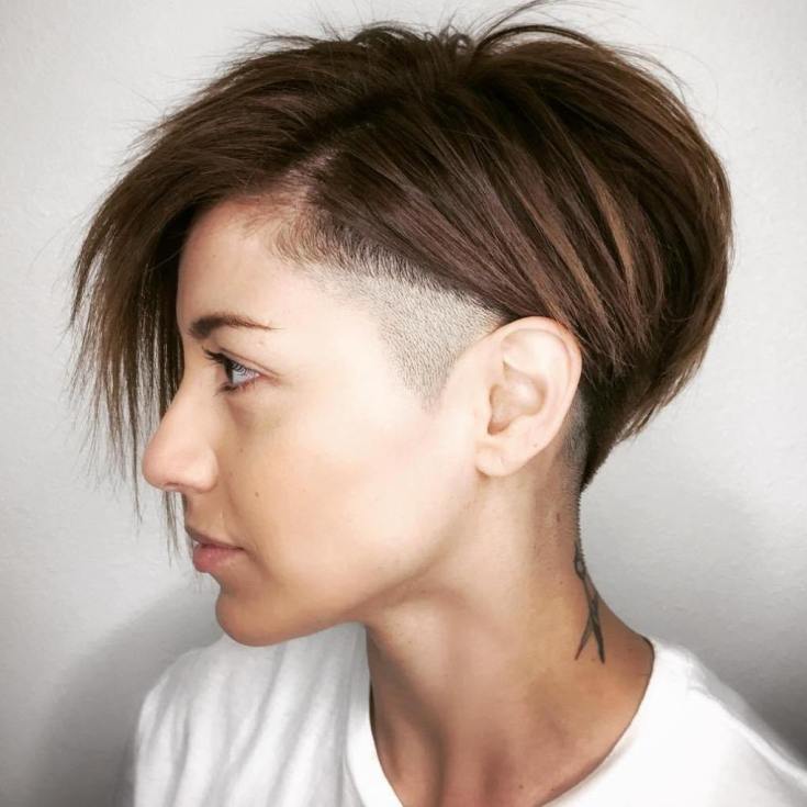 (+195 photos) Pixie haircut for brunettes