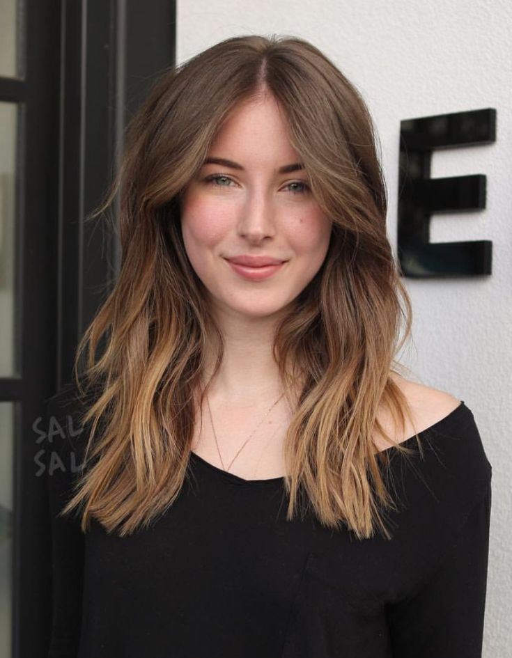 Shatush for light brown hair of medium length