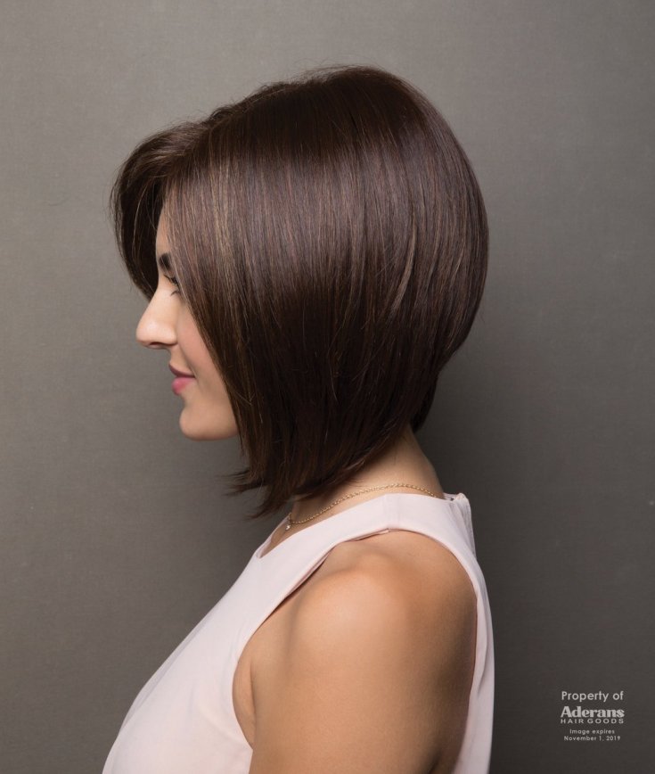 Bob square with elongated front strands