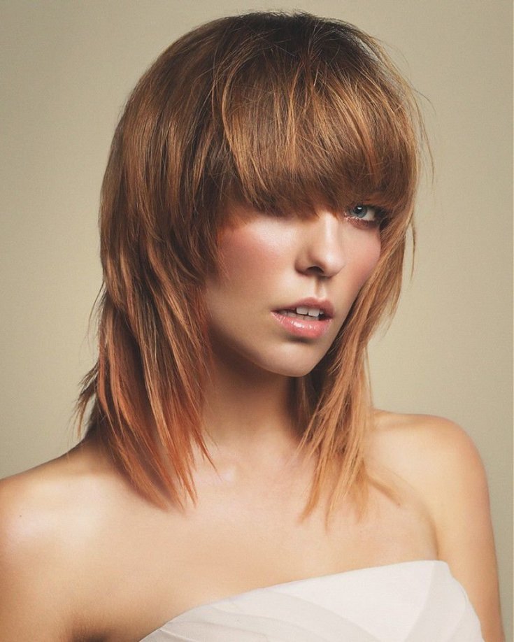 (+165 photos) Women's haircut cascade with bangs