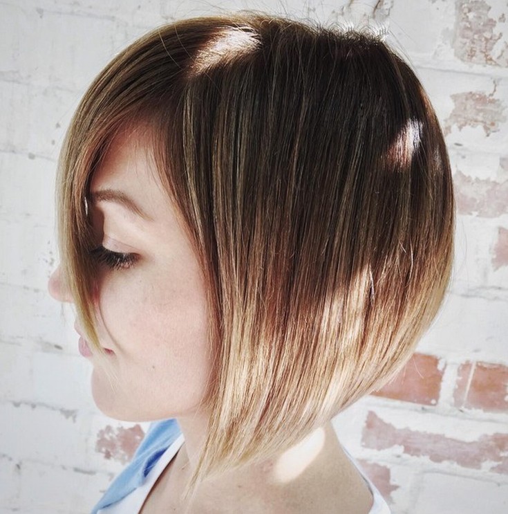 Ombre on a bob square with an extension of 305 photos