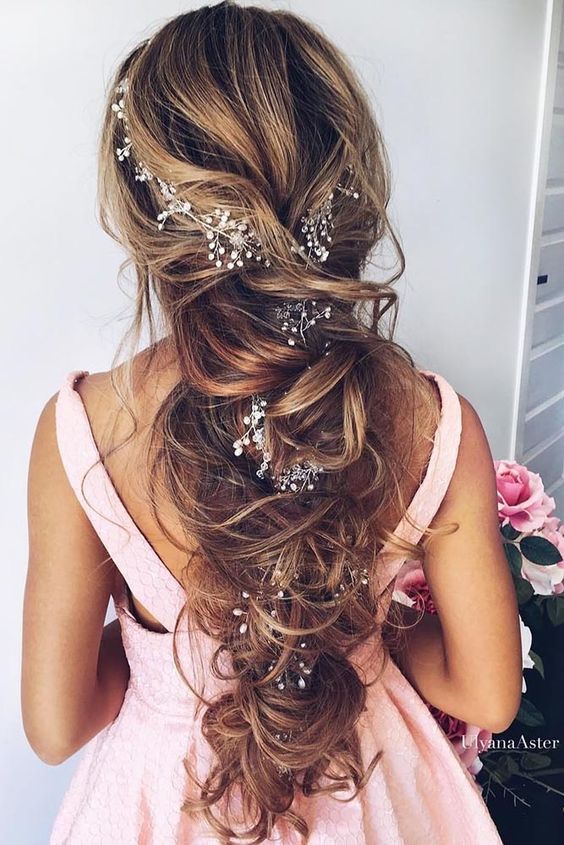 Formal hairstyles in the Greek style