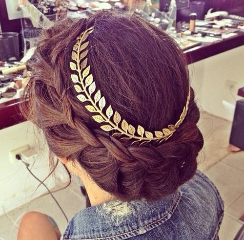 Simple Greek hairstyle # 3