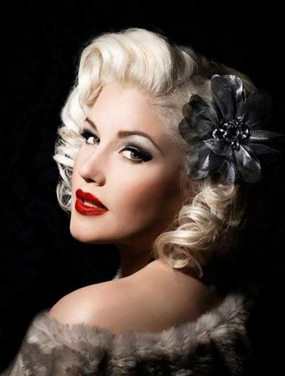 Pin-up hairstyles for medium length hair