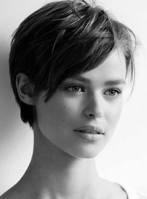 Women's haircut debut for short hair