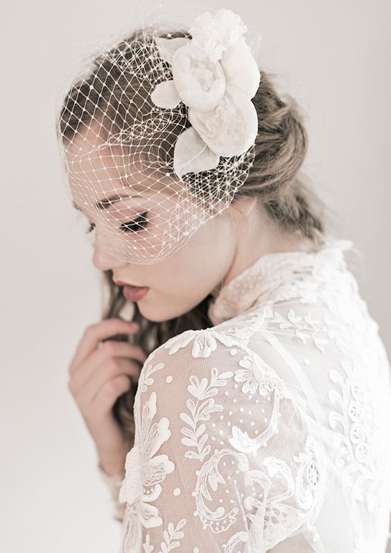 Wedding hairstyles for medium hair with a veil