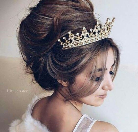 Wedding hairstyles with tiara