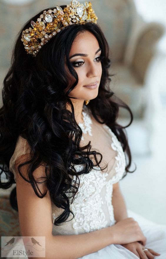 Wedding hairstyles with tiara