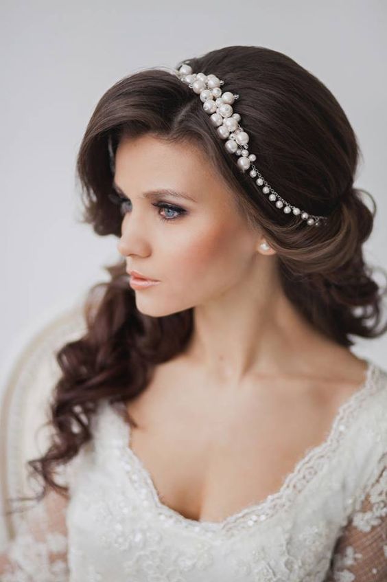 Wedding hairstyles with a tiara for medium length hair