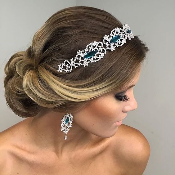 Wedding hairstyles with a tiara on top of the head