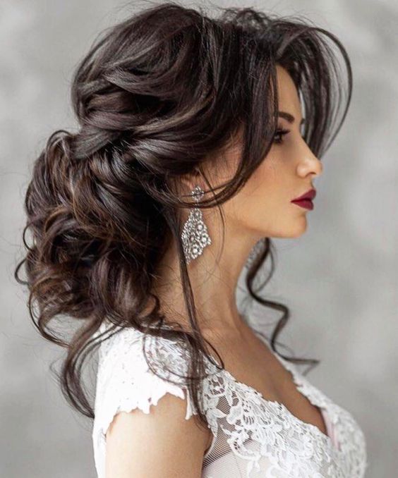 Wedding hairstyles with a chignon