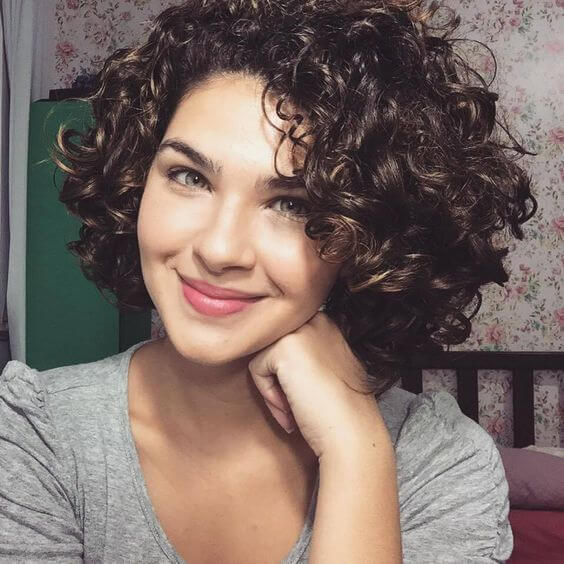 styling for short wavy and curly hair