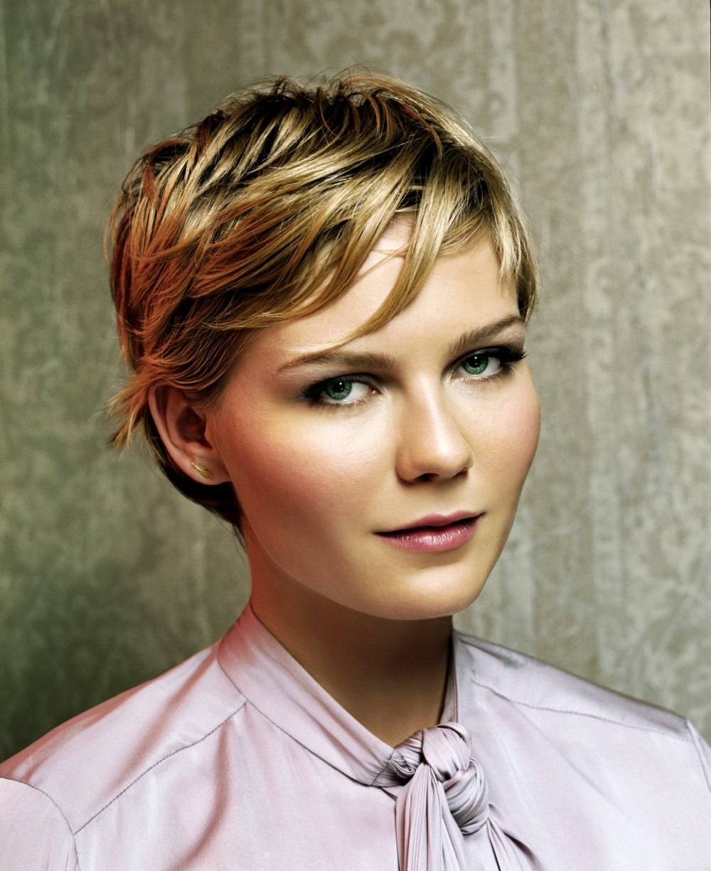 Women's haircuts for a diamond-shaped face