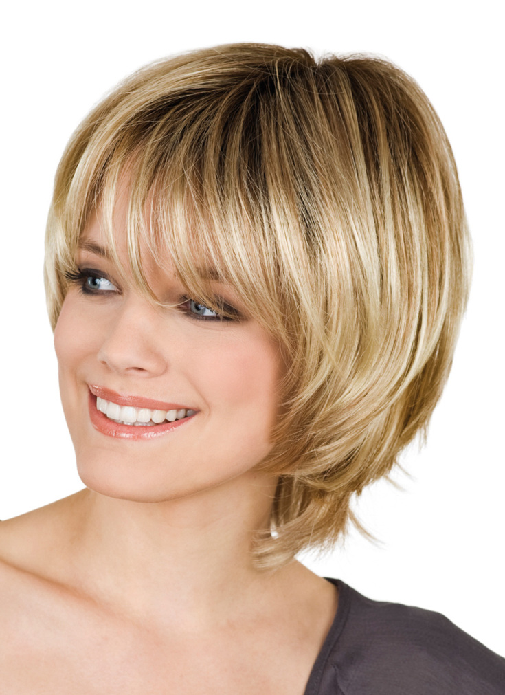 (+180 photo) Haircut cascade for a round face