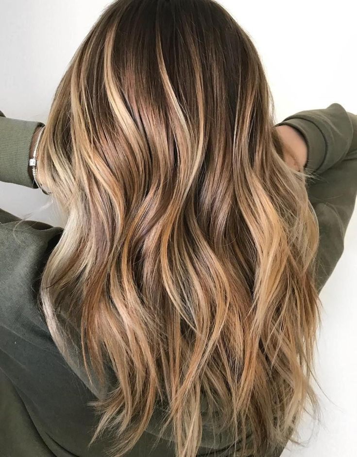 Californian highlights on dark hair