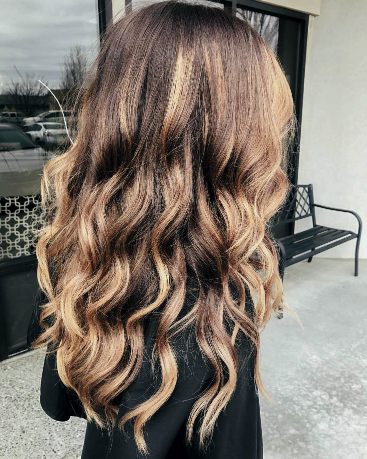 Californian highlights on dark hair