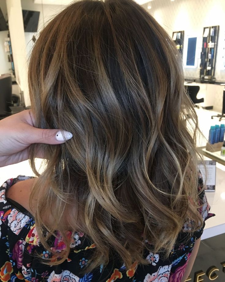 Californian highlights on dark hair