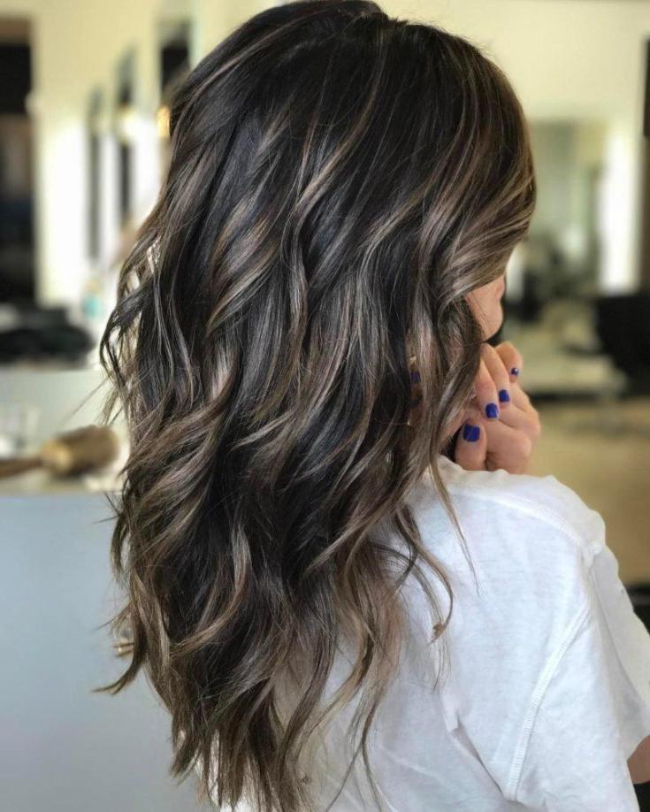 Californian highlights on dark hair