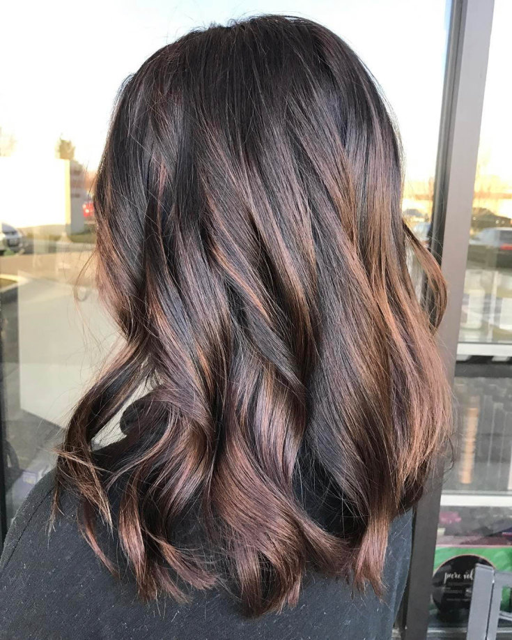 Californian highlights on dark hair