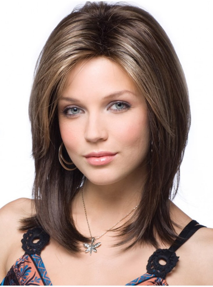 (+180 photo) Haircut cascade for a round face