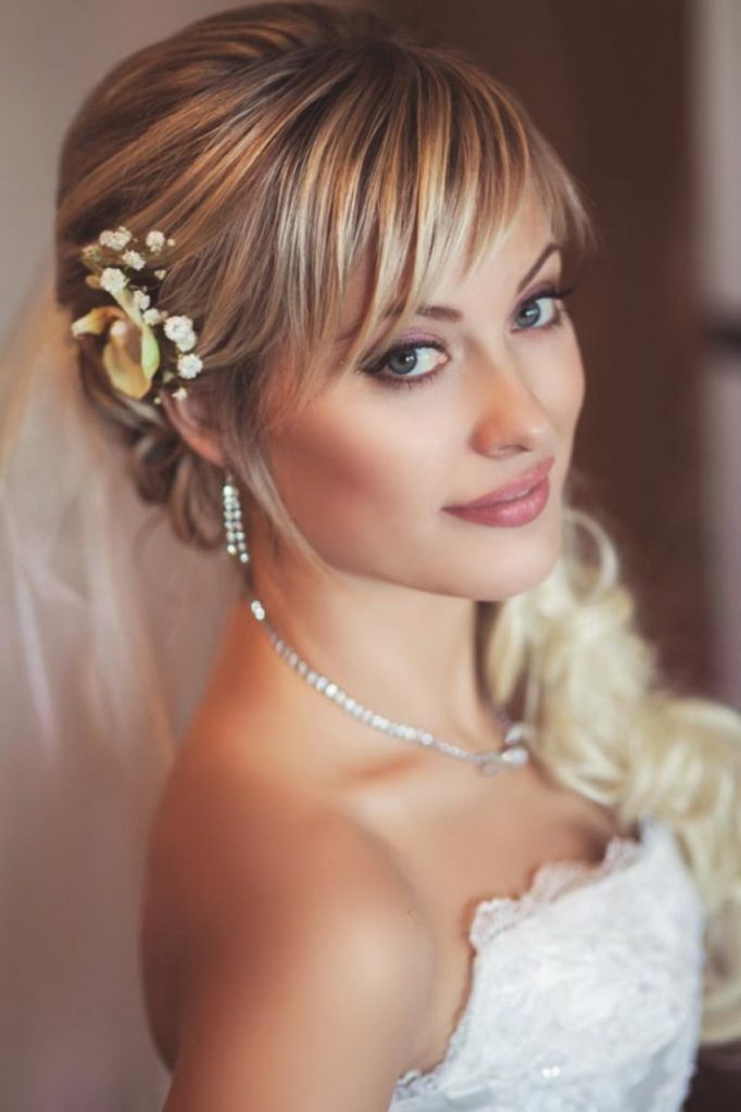 (+210 photos) Wedding hairstyles with bangs