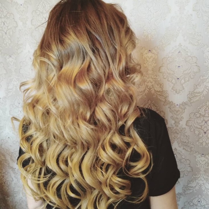 Golden blonde hair color photo