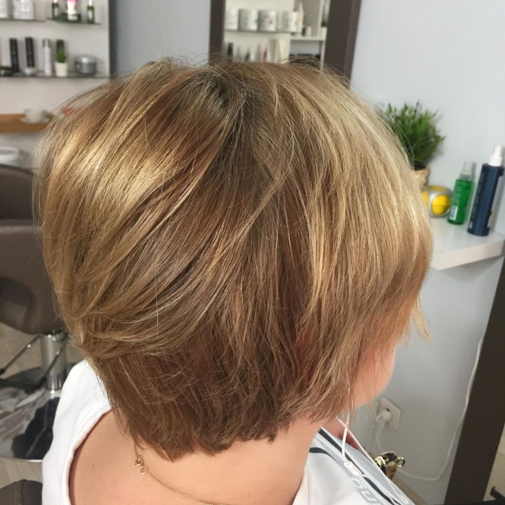 Light brown hair color for short hair