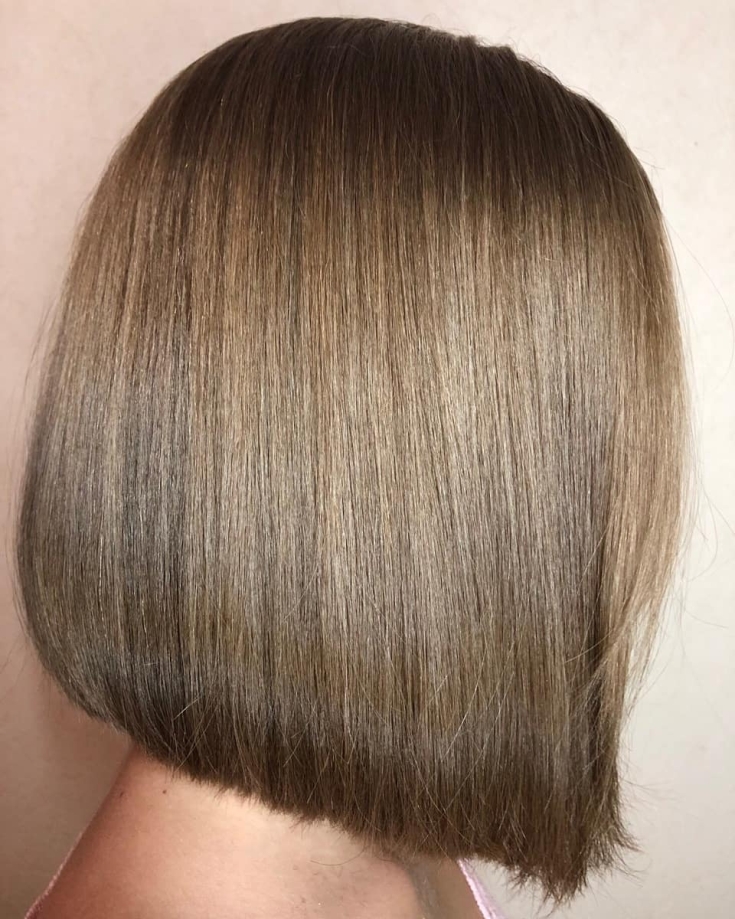 Light brown hair color for short hair