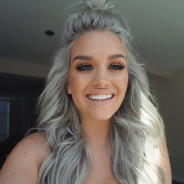 (+180 photos) Shades of ashy hair color