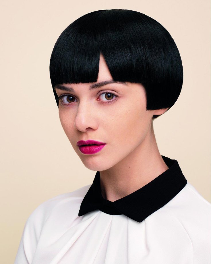 (+180 photos) Black hair color for short hair