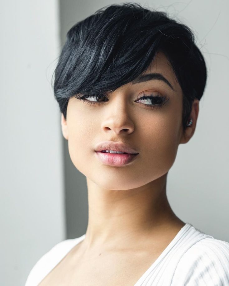 (+180 photos) Black hair color for short hair