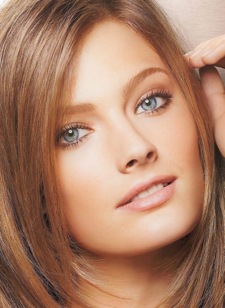 Light hair color for gray eyes