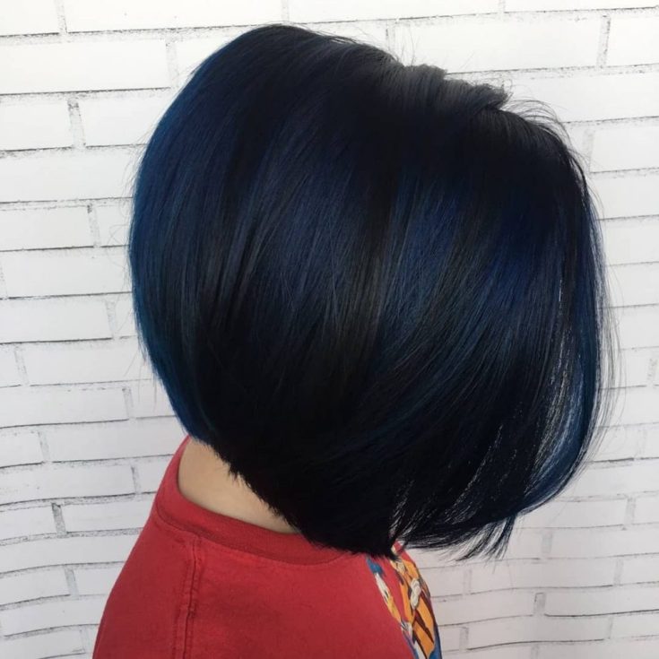 (+180 photos) Black hair color for short hair