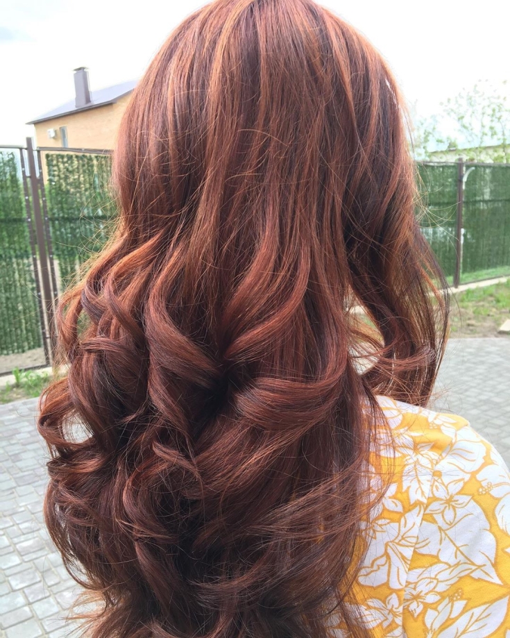 Caramel brown hair color