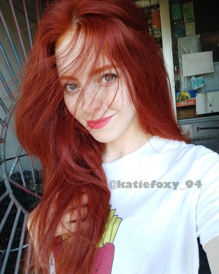 Copper-red hair color