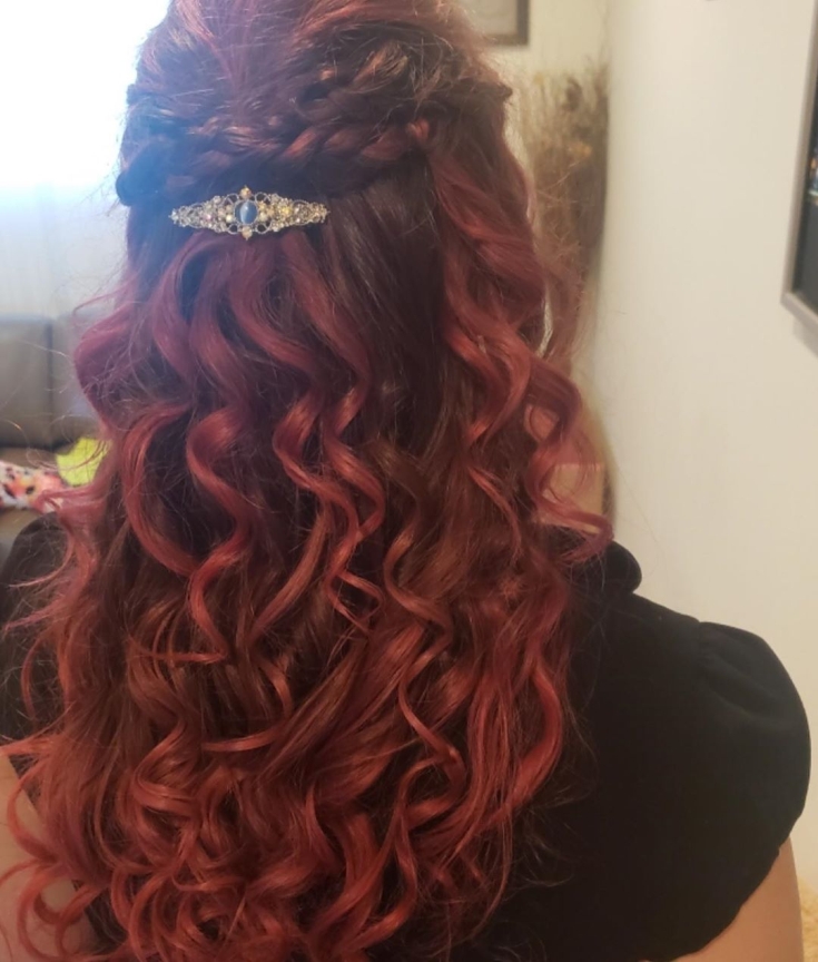 Brown-pink hair color