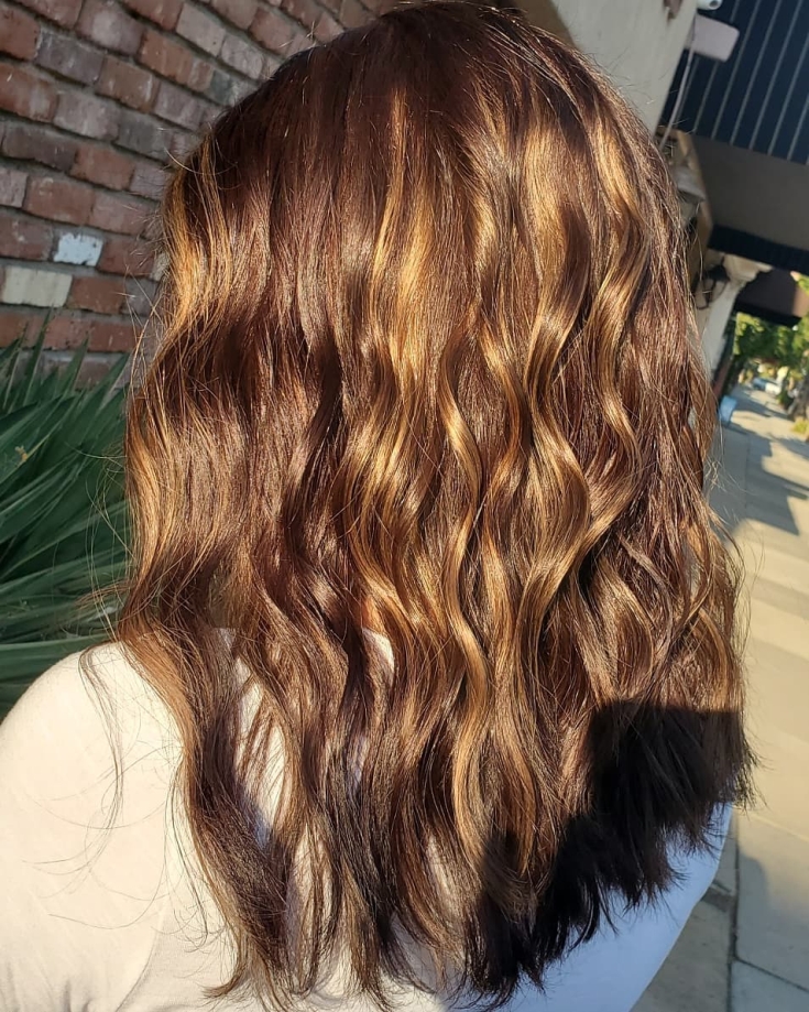 Golden brown hair color