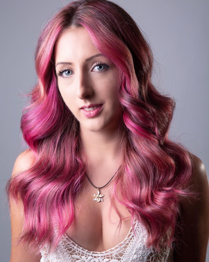 Brown-pink hair color