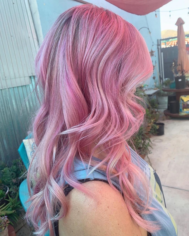 Gray-pink hair color