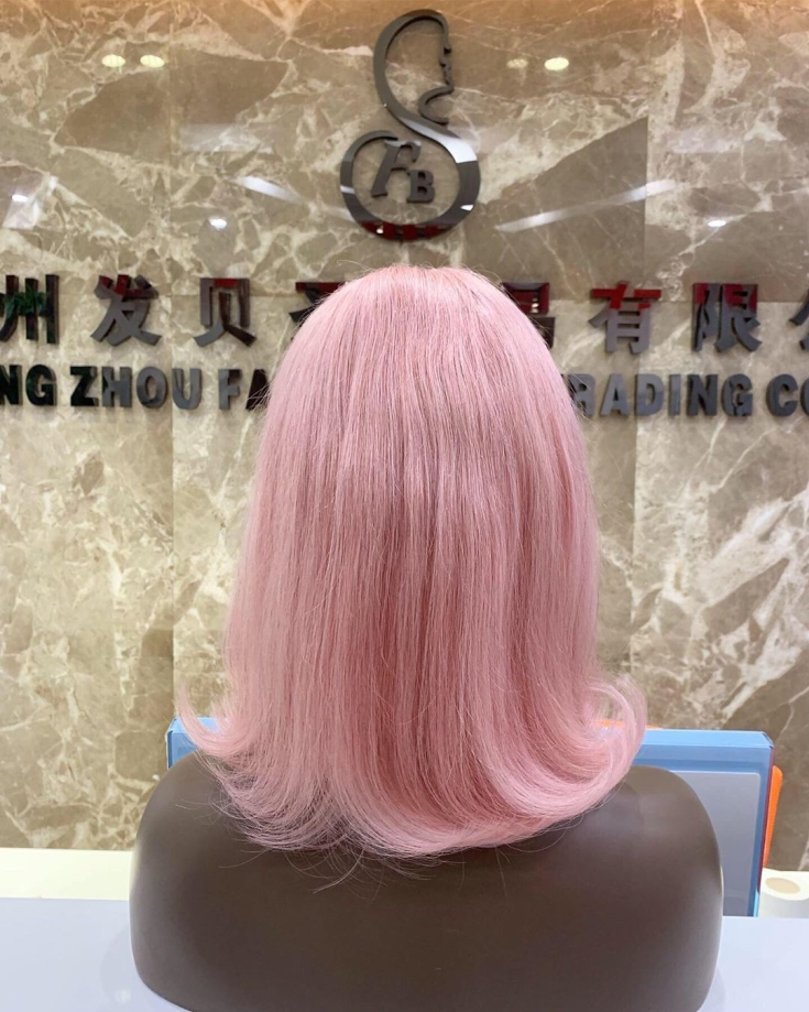 Gray-pink hair color