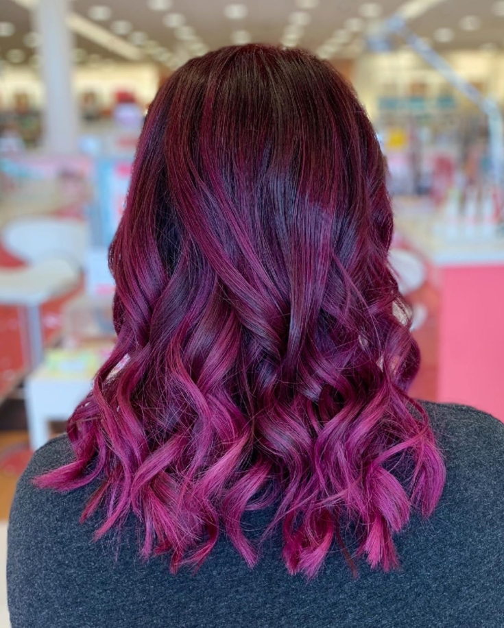 Brown-pink hair color