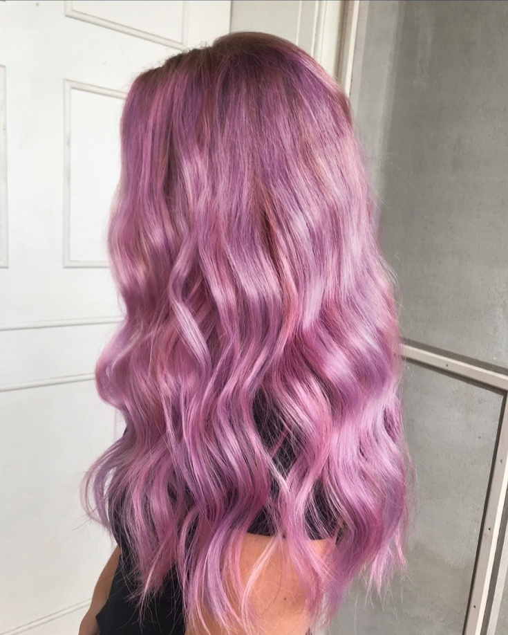 Gray-pink hair color