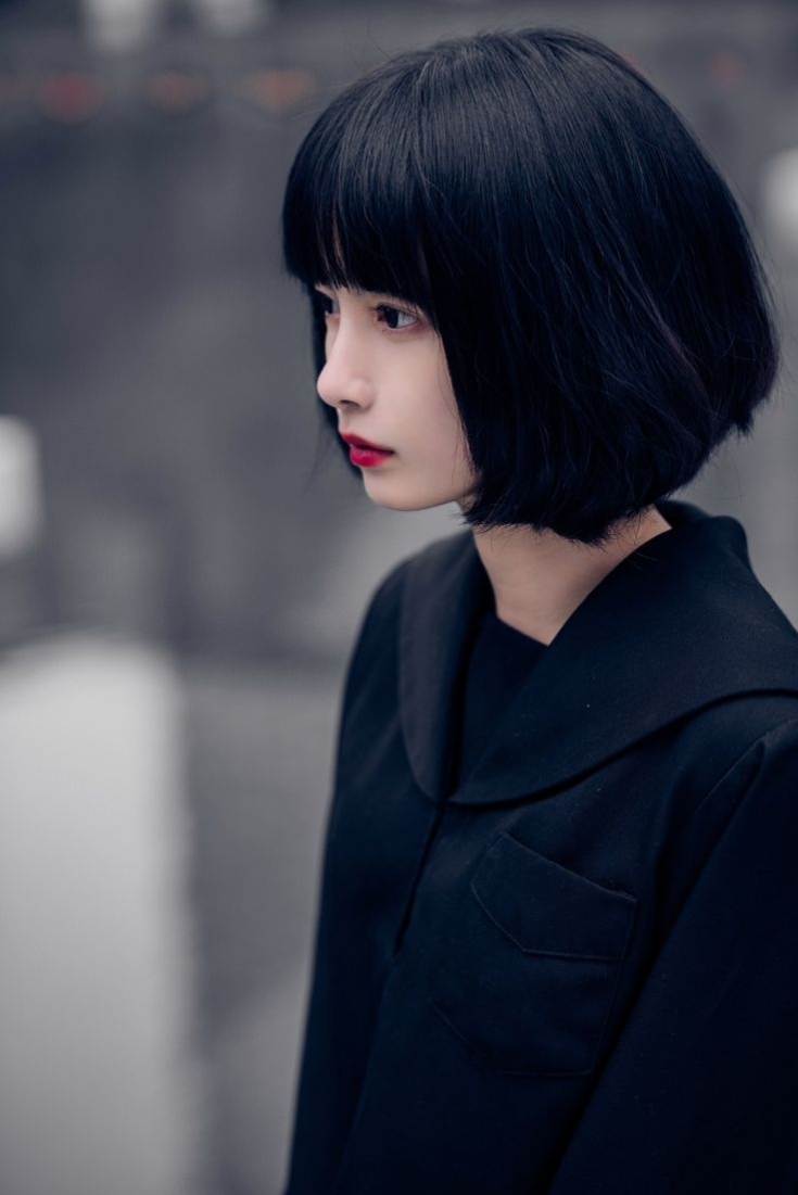 Hair color black bob