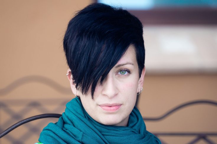 (+180 photos) Black hair color for short hair