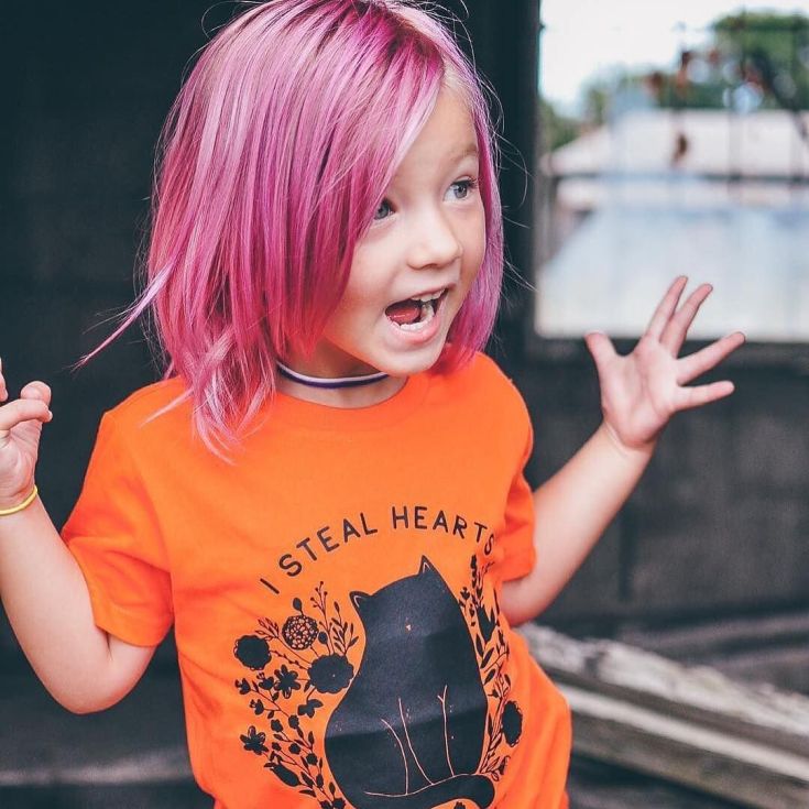 (+135 photo) Dye the child's hair pink