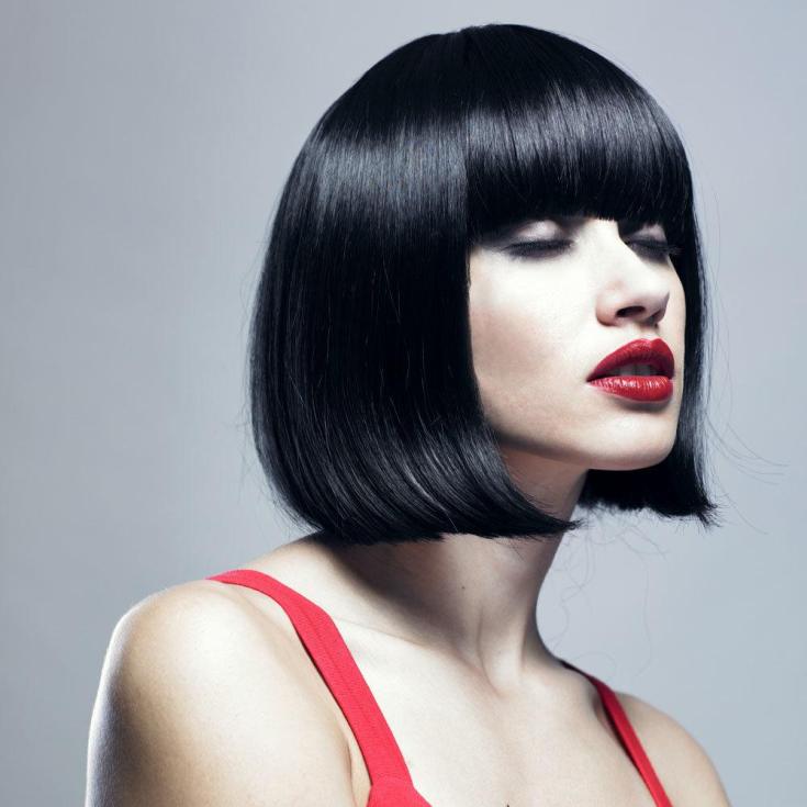 (+180 photos) Black hair color for short hair