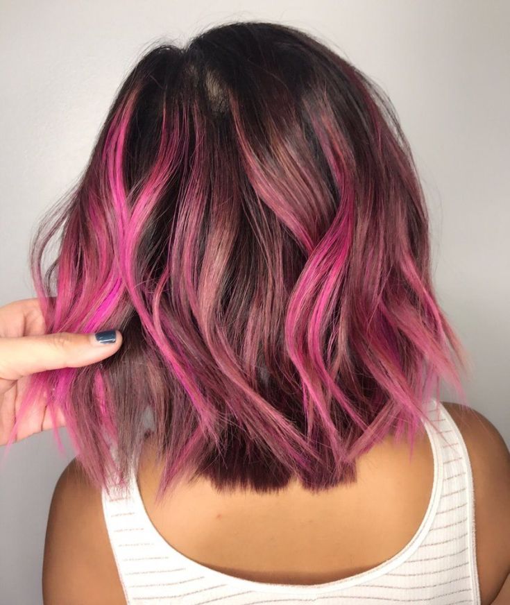 (+135 photo) Dye the child's hair pink